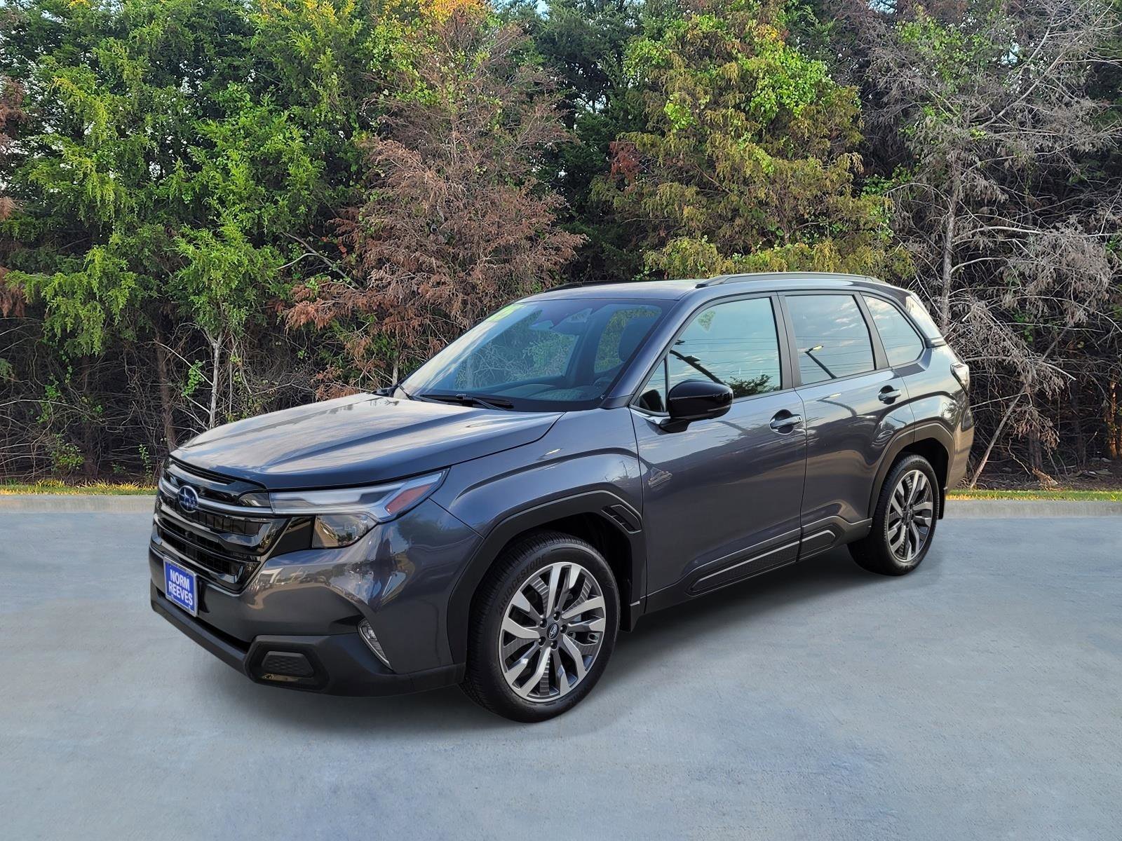 2025 Subaru Forester Touring's photo