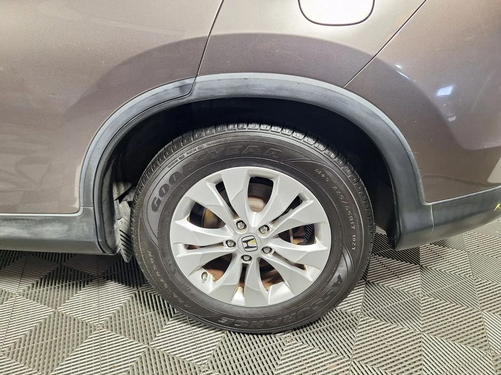 Used 2012  Honda EX image 25
