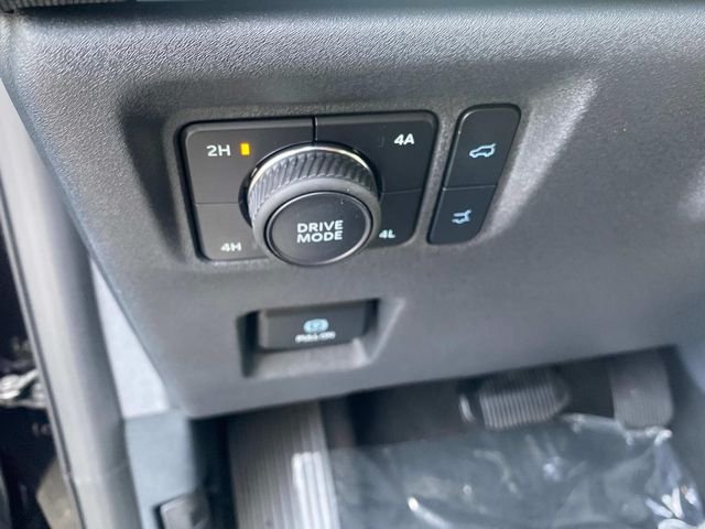 New 2027 Black Ford King Ranch image 15