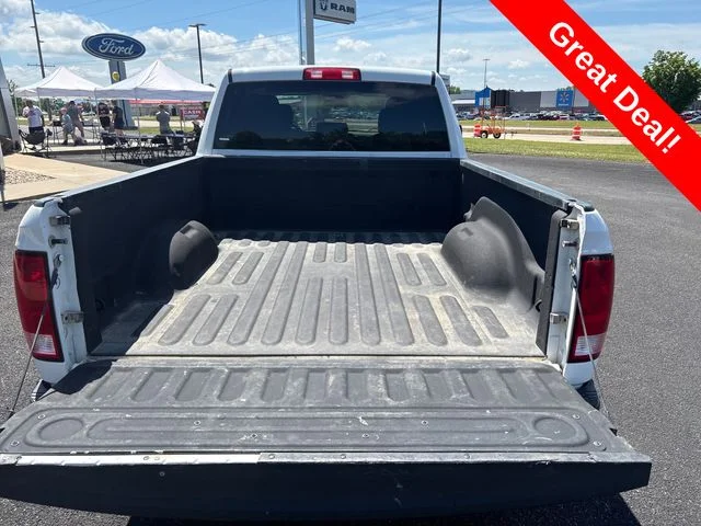 Used 2017 Bright White Clearcoat Ram Tradesman image 6