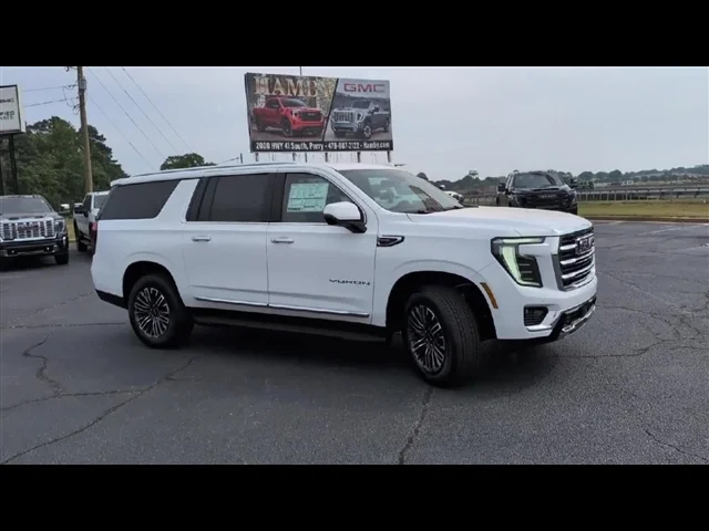 New 2026 Summit White GMC Elevation image 26
