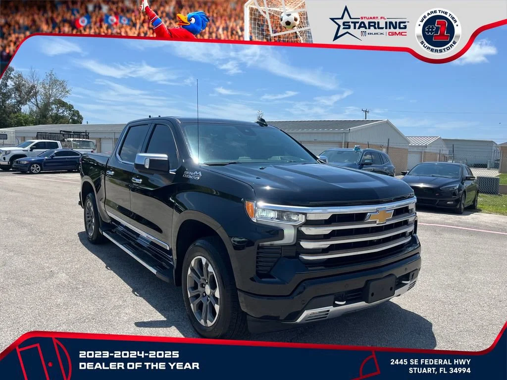 Used 2022 Black Chevrolet High Country image 3