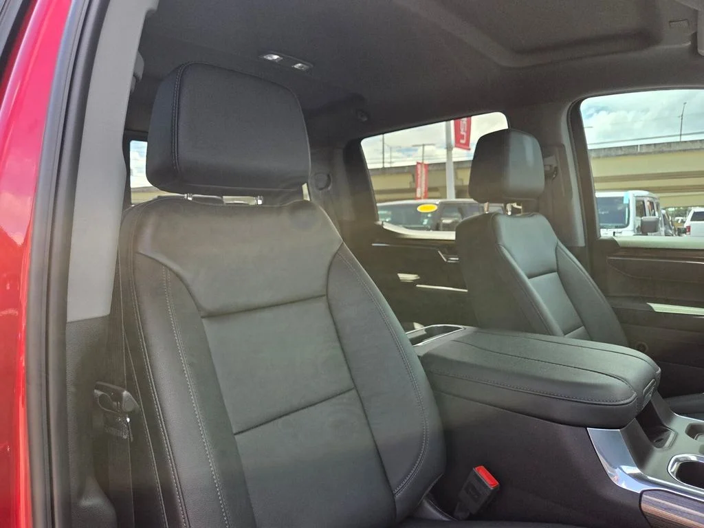 Used 2024 Red Chevrolet RST image 28