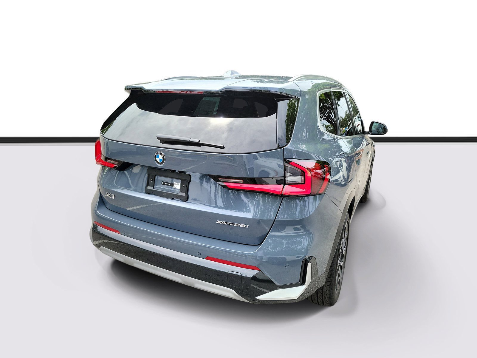 New 2026 Storm Bay Metallic BMW xDrive28i image 4
