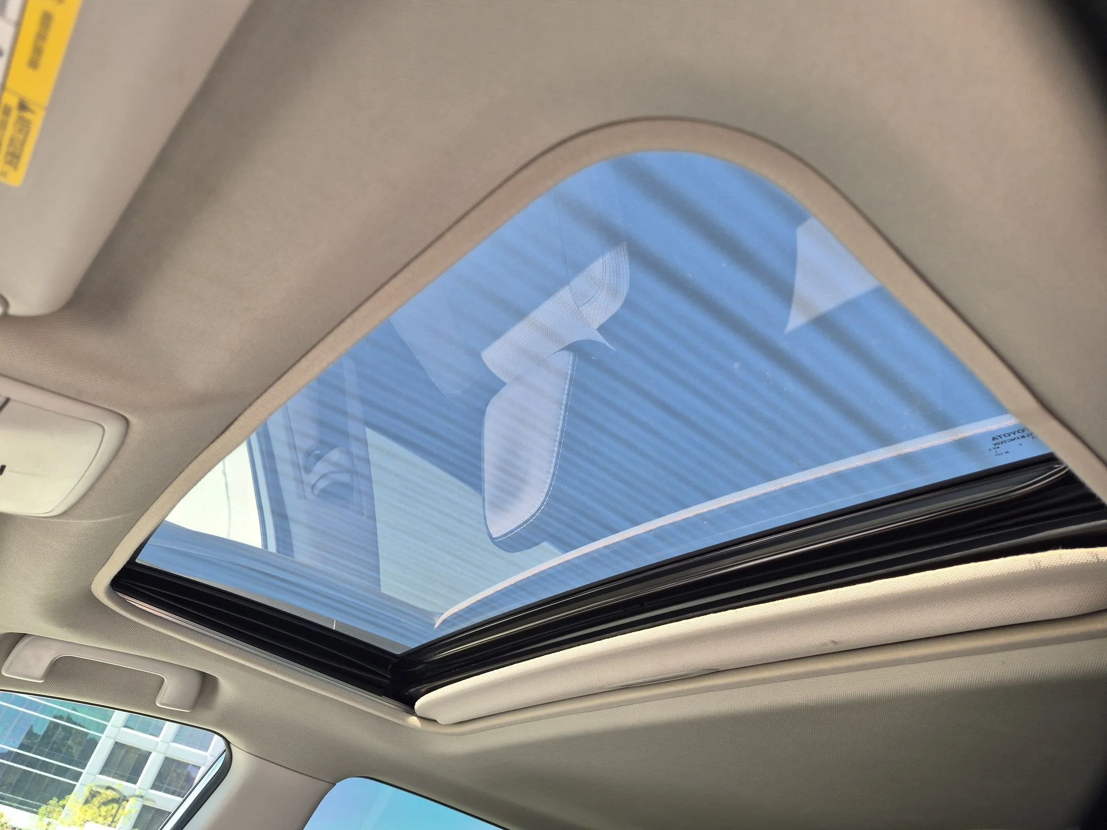 Used 2018 Silver Sky Metallic Toyota XLE image 14