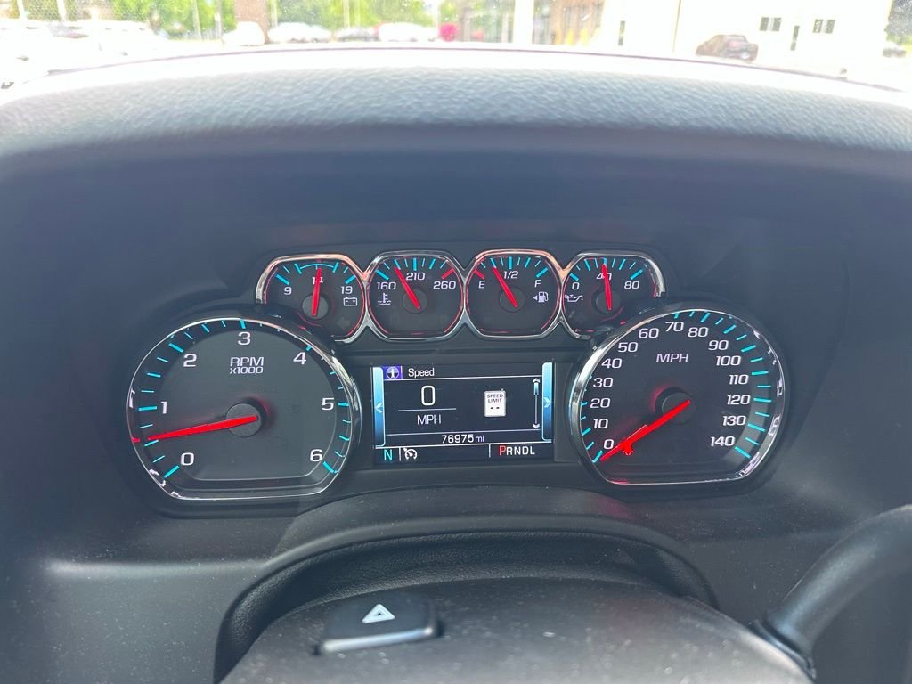 Used 2019 Shadow Gray Metallic Chevrolet LT image 12