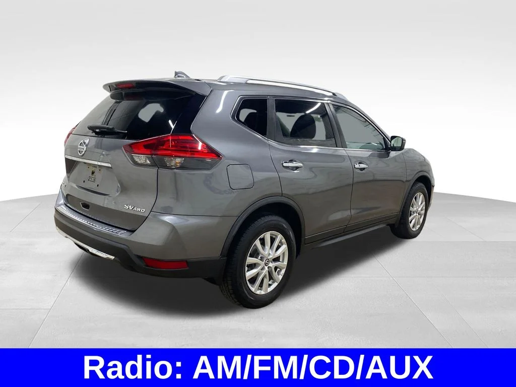 2017 Nissan Rogue SV - Photo 4
