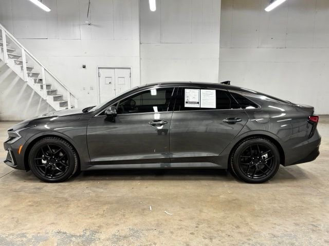 Used 2025 Gray Kia EX image 4