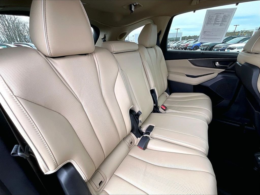 Used 2023 Red Acura Advance image 15