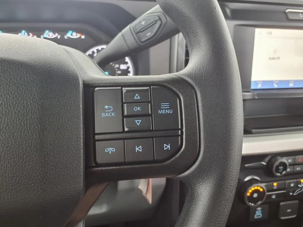 2025 Ford F-350 Super Duty XL - Photo 18