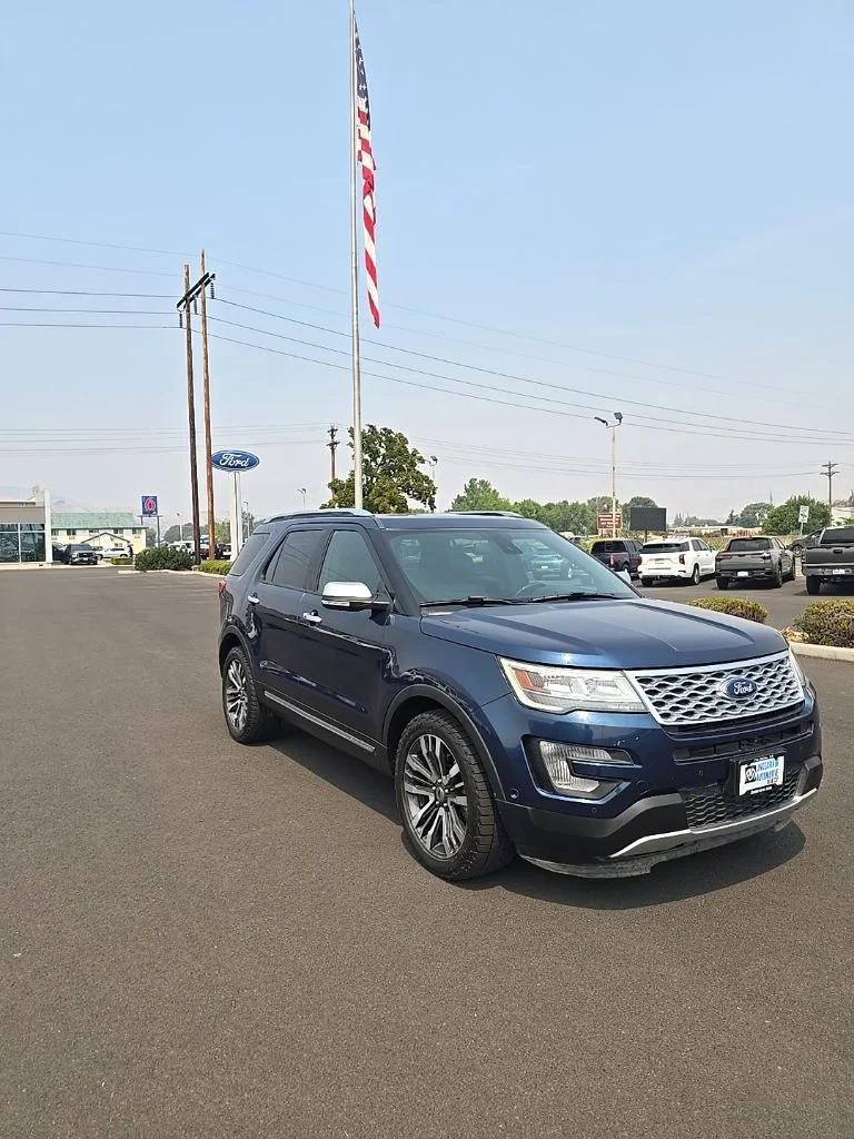 2017 Ford Explorer Platinum