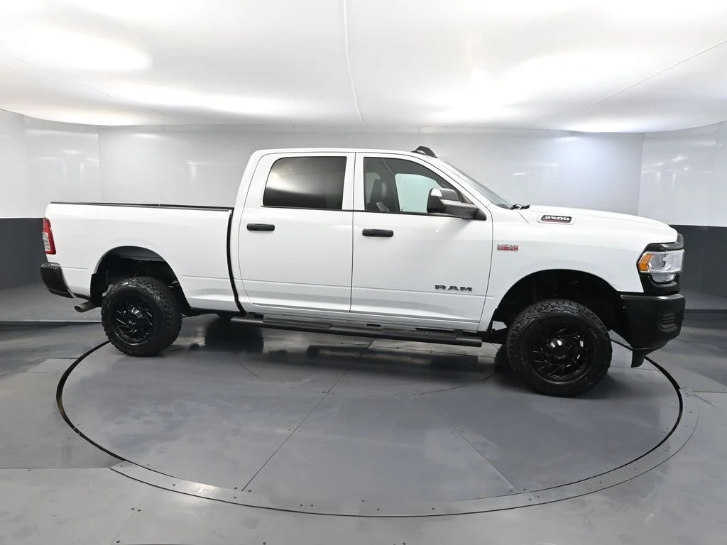 Used 2022 White Ram Tradesman image 4