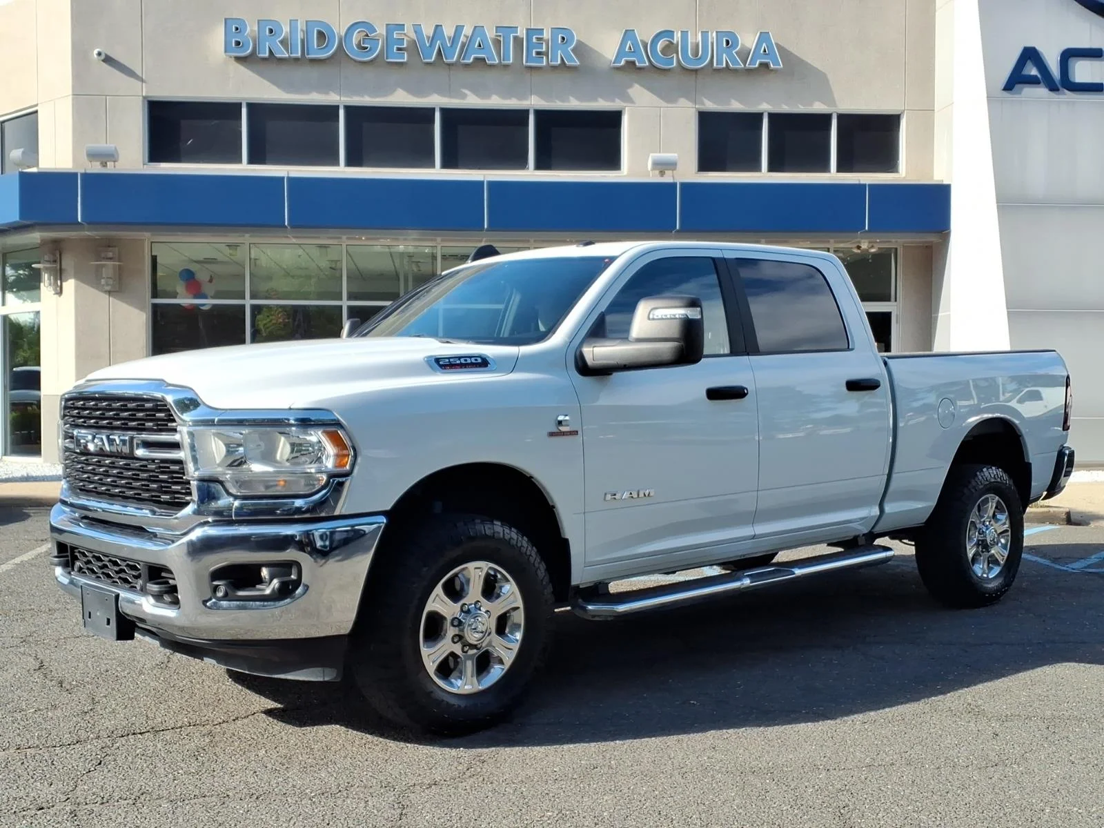 Used 2024 Bright White Clear Coat (pw7) RAM Big Horn image 1