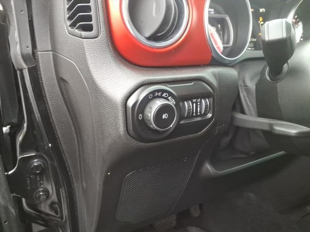 Used 2020 Black Jeep Unlimited Rubicon image 12