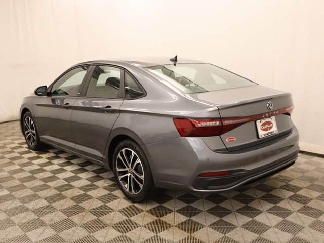 New 2026 Platinum Gray Metallic Volkswagen 1.5T Sport image 3