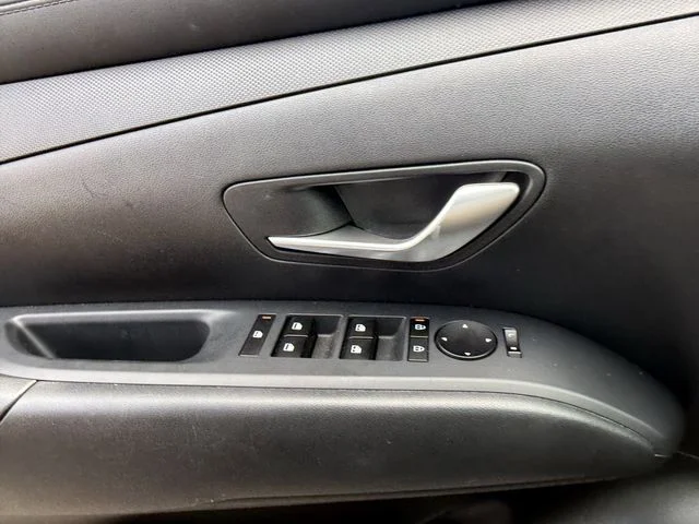 Used 2025 Gray Hyundai SEL image 20