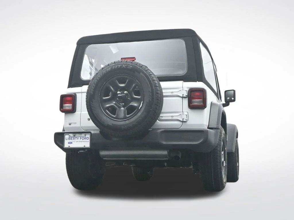 Used 2024 White Jeep Sport image 39