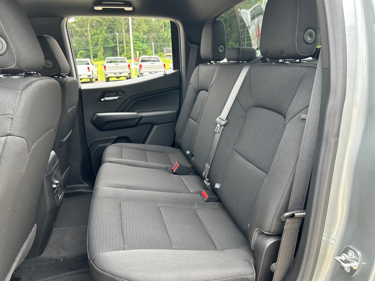 2026 Chevrolet Colorado LT - Photo 15