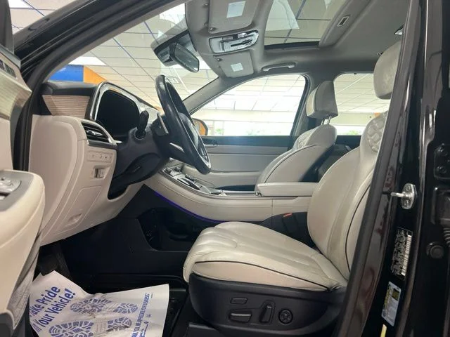 Used 2021 Black Hyundai Limited image 21