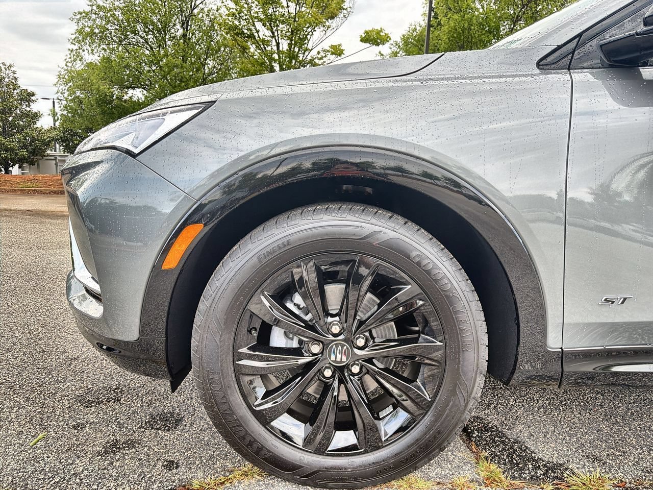 New 2026 Moonstone Gray Metallic Buick Sport Touring image 28