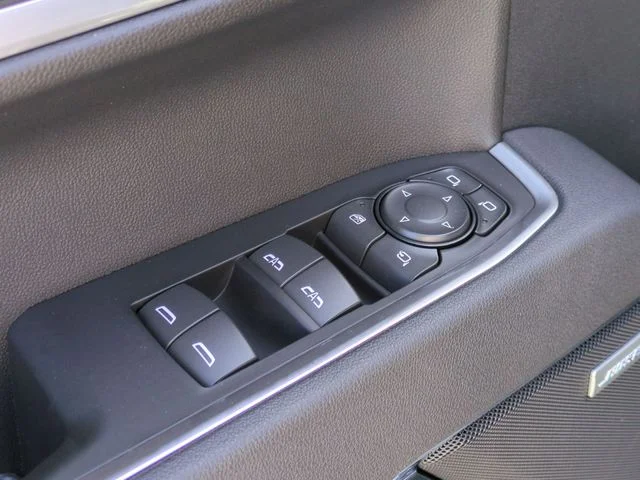Used 2025 Gray Chevrolet LTZ image 13