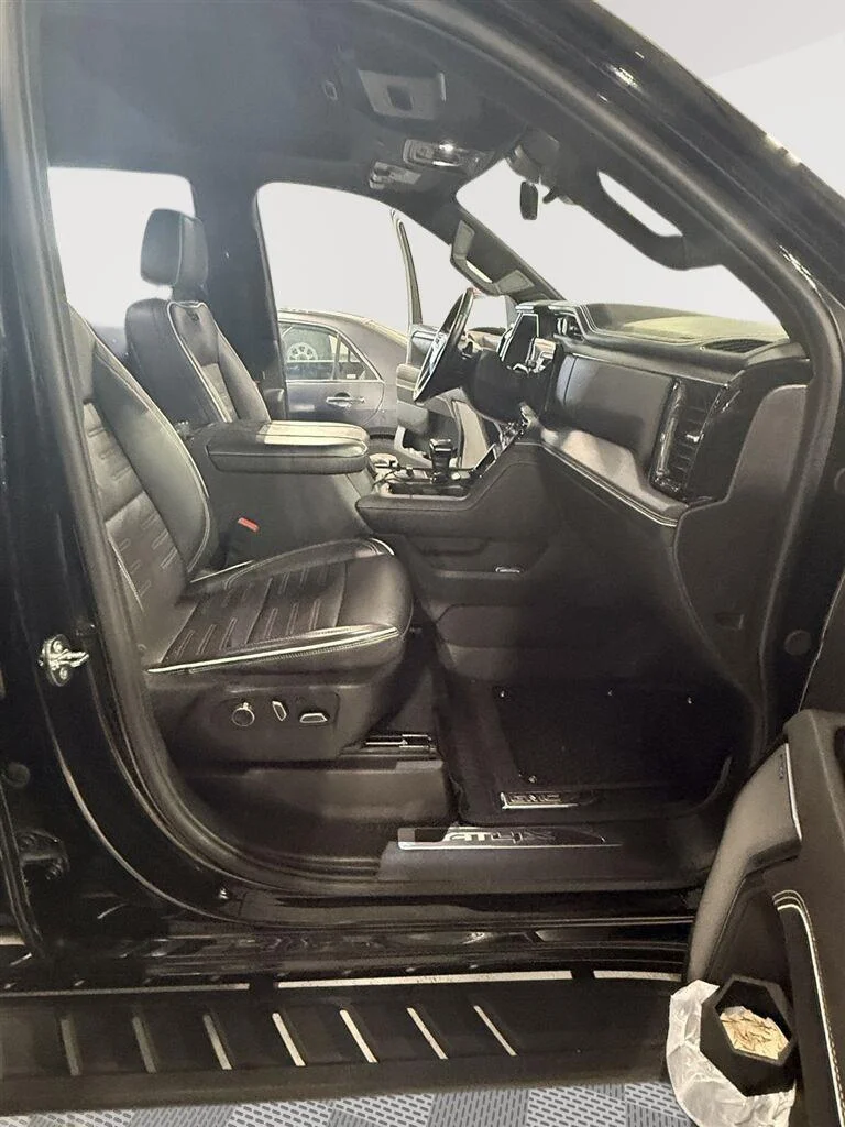 Used 2024 Onyx Black GMC AT4X image 2