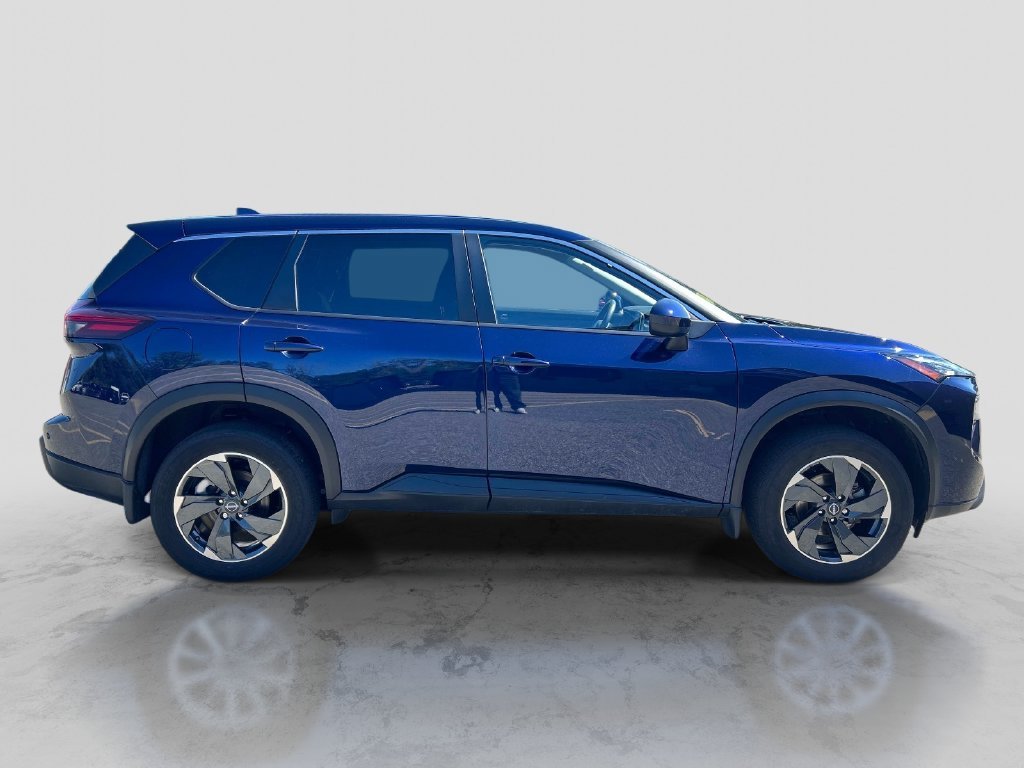 Used 2024 Blue Nissan SV image 6