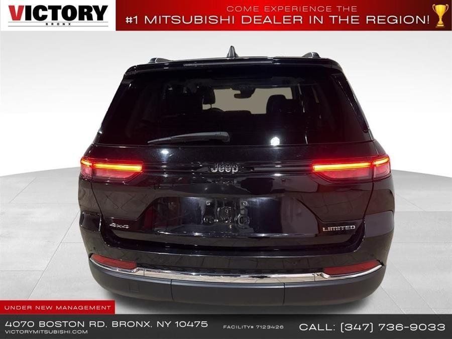 Used 2023 Black Jeep Limited image 5