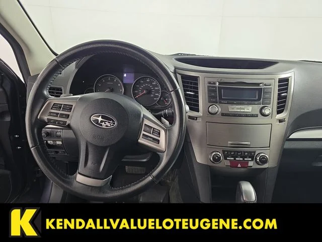 Used 2013 Gray Subaru 2.5i Premium image 11