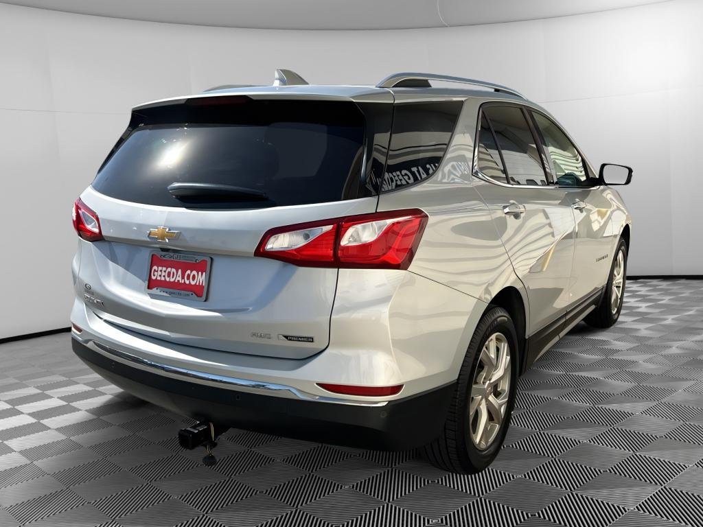 Used 2018 Silver Ice Metallic Chevrolet Premier image 4