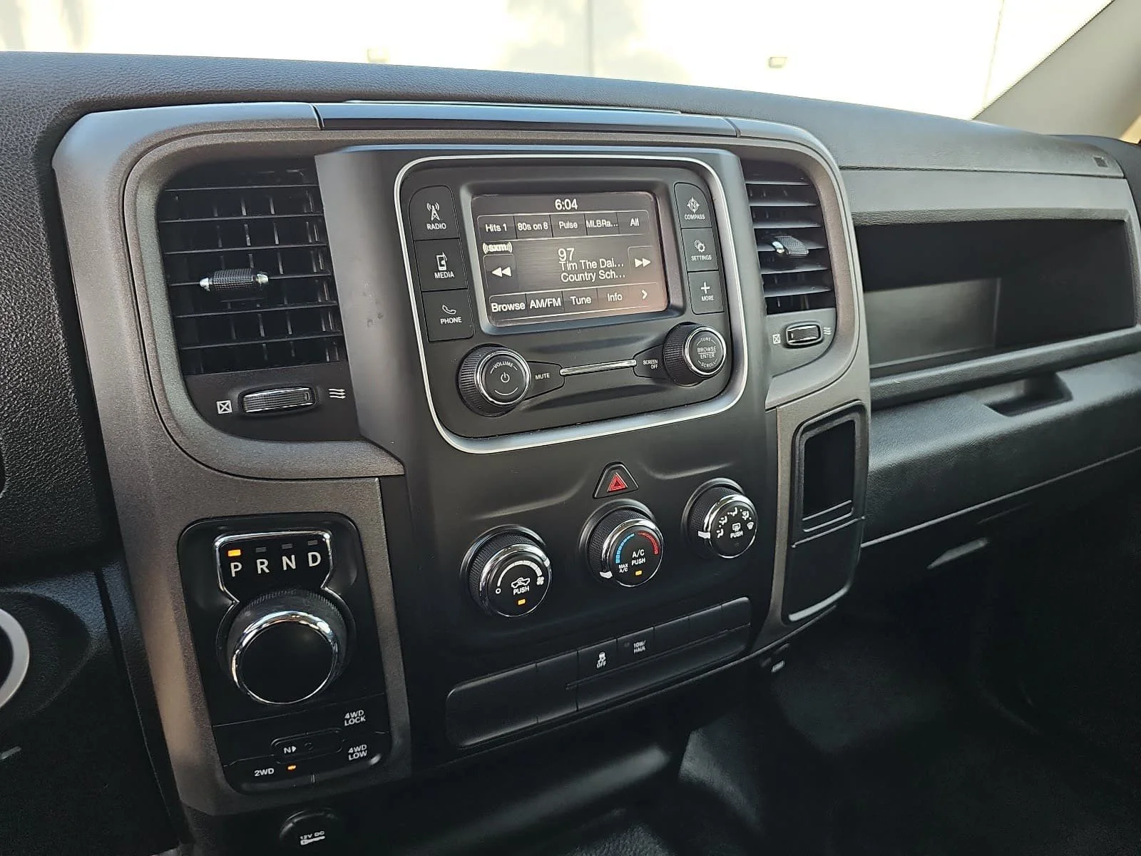 Used 2022 White Ram Tradesman image 18