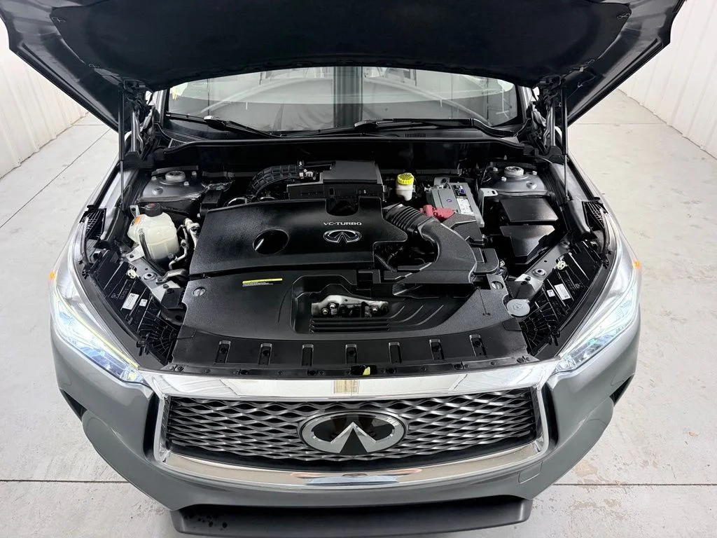 Used 2023 Gray INFINITI LUXE image 43