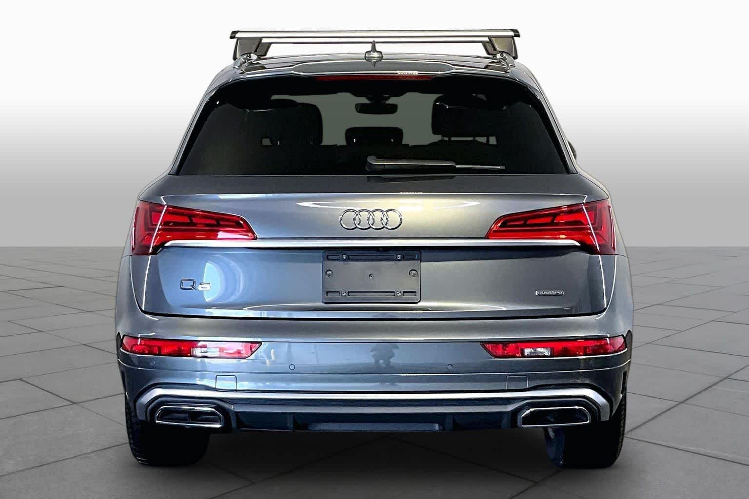 Used 2022 Daytona Gray Pearl Effect Audi S line Premium image 5