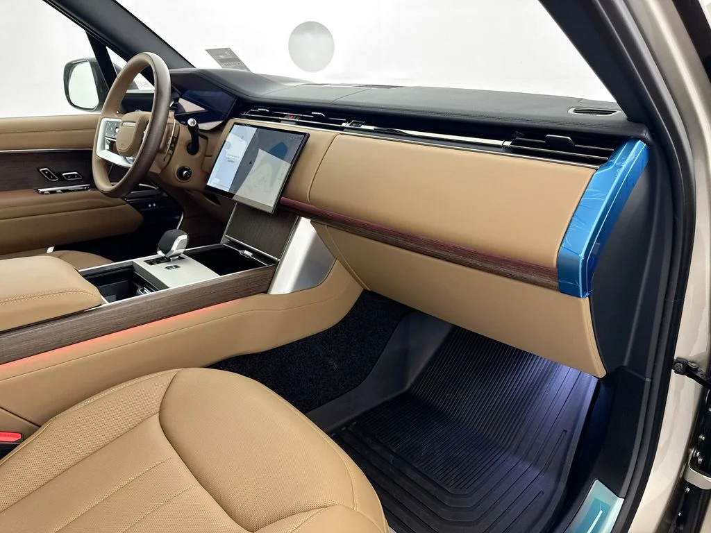 New 2026 Batumi Gold Land Rover SE image 30