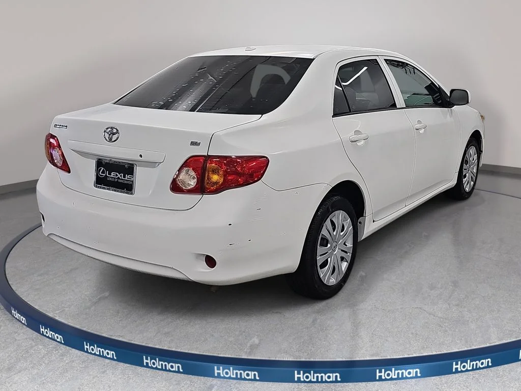 Used 2010 White Toyota LE image 6