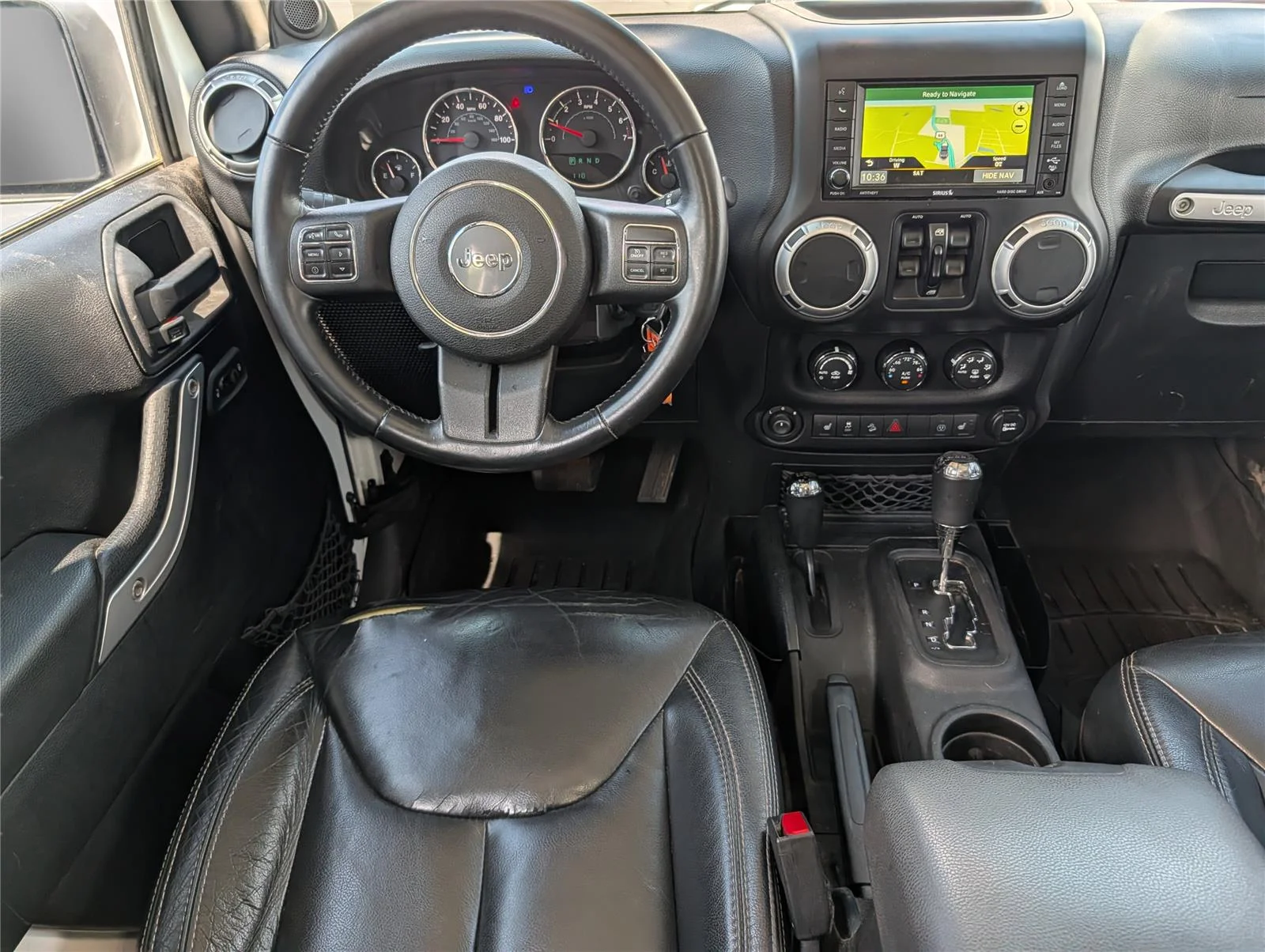 Used 2014 Bright White Clearcoat Jeep Sahara image 24