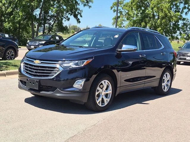 Used 2020 Blue Chevrolet Premier image 3