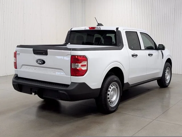 New 2026 Oxford White Ford XL image 43
