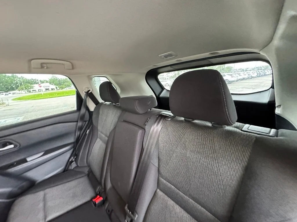 Used 2025 Gray Nissan SV image 20