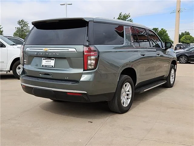 Used 2024 Green Chevrolet LT 4x4 image 3