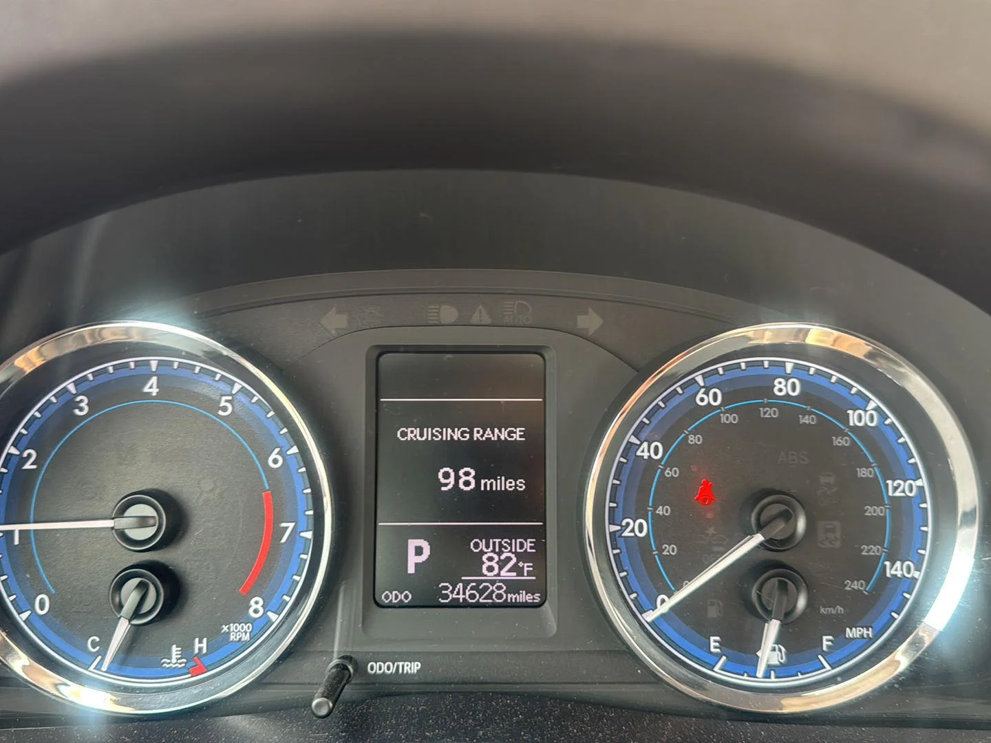 Used 2019 Classic Silver Metallic Toyota LE image 8