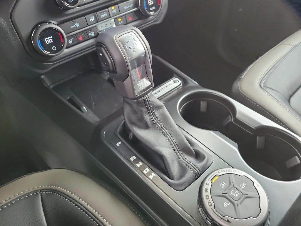 New 2026 Avalanche Gray Ford Outer Banks® image 23