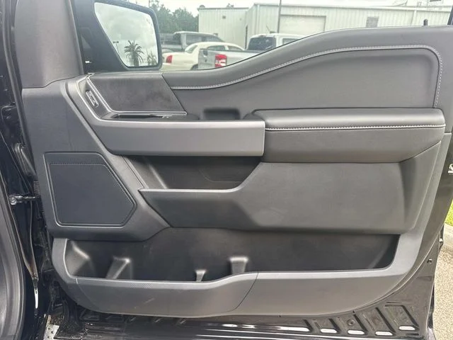 Certified Used 2025 Agate Black Metallic Ford XLT image 29