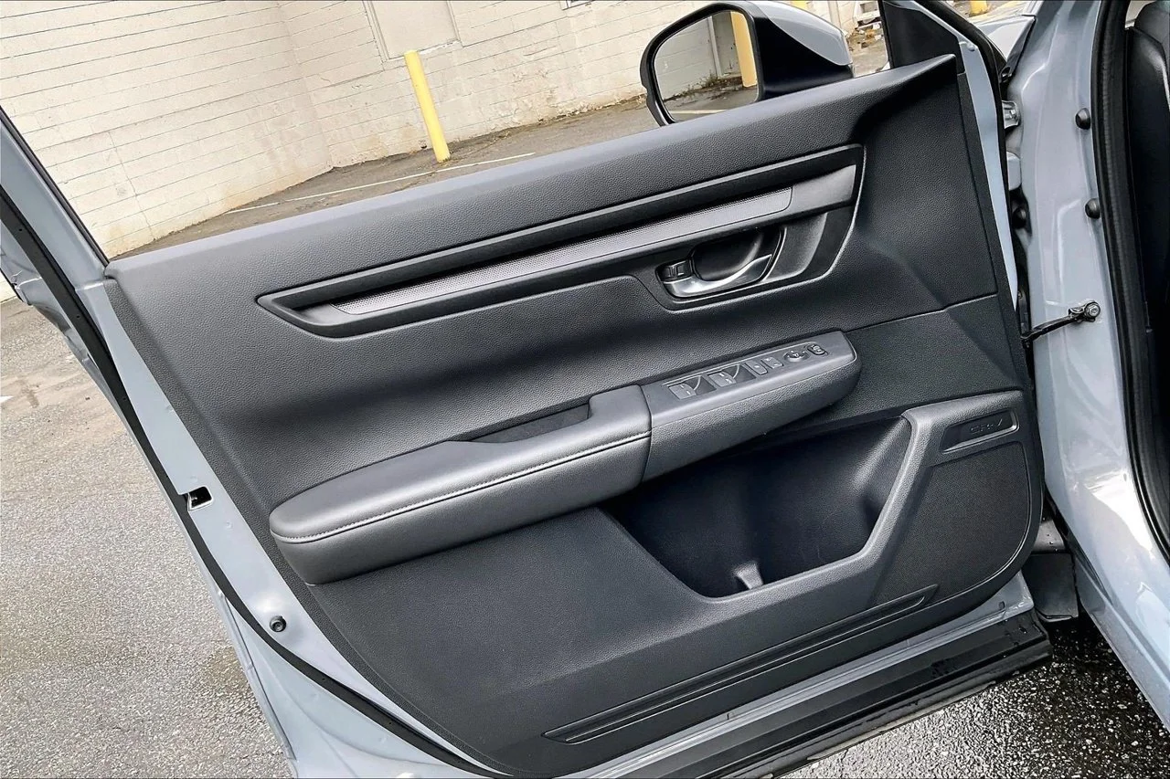 Certified Used 2025 Gray Honda EX image 26