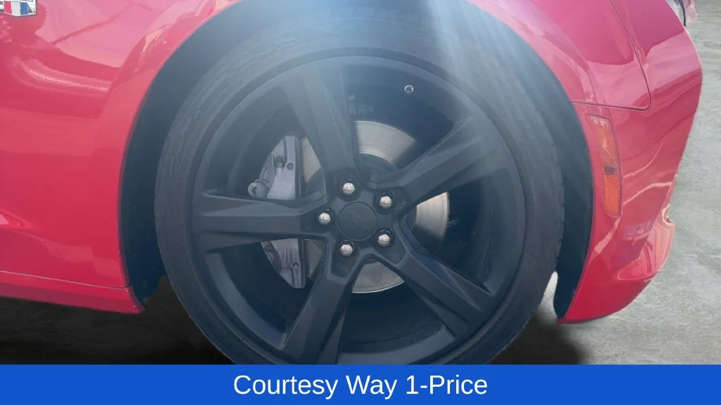 Used 2017 Red Chevrolet SS image 11