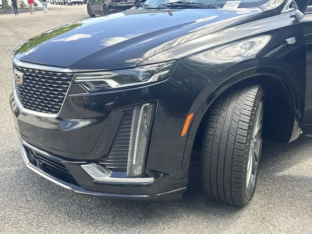 Used 2020 Black Cadillac Premium Luxury image 35