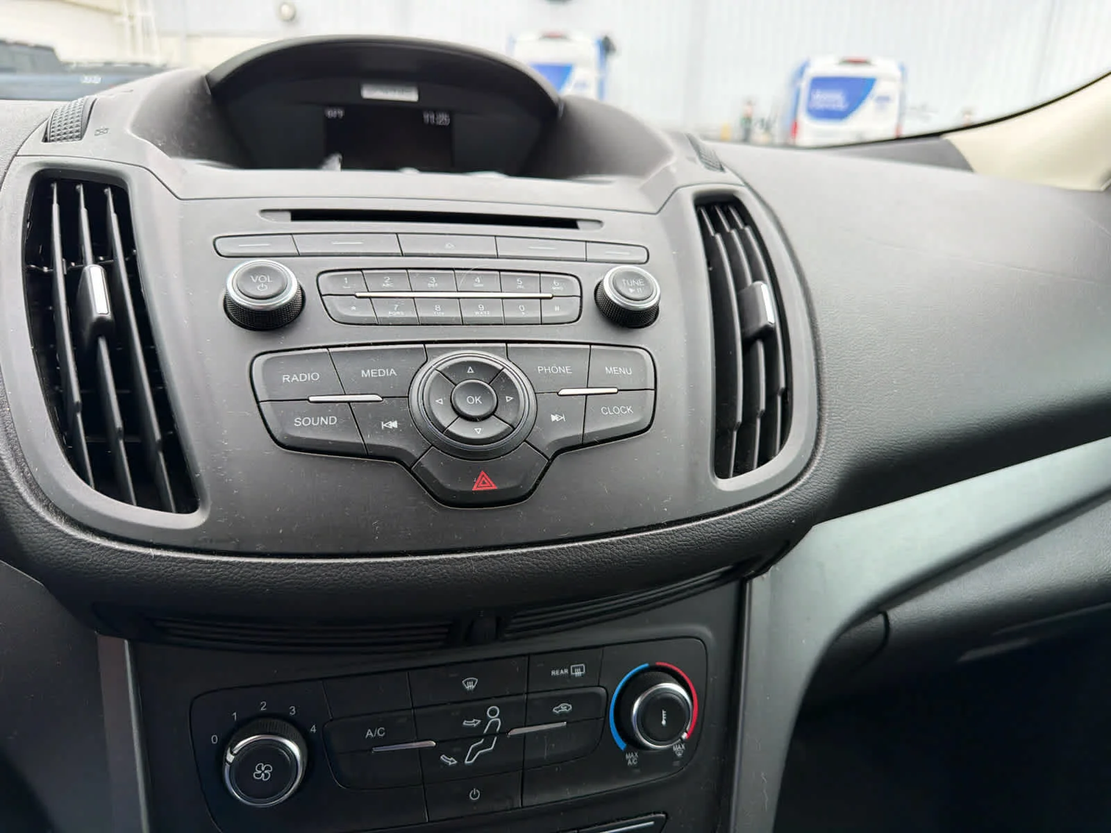 Used 2017 Magnetic Metallic Ford S image 3