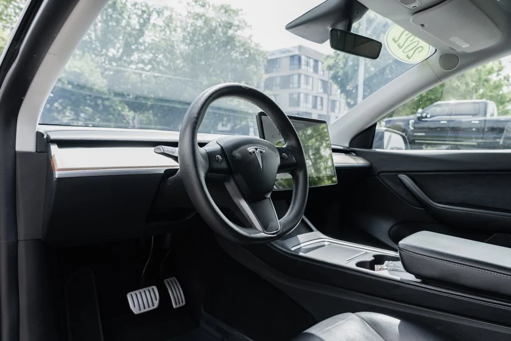 Used 2022 Gray Tesla Performance image 17