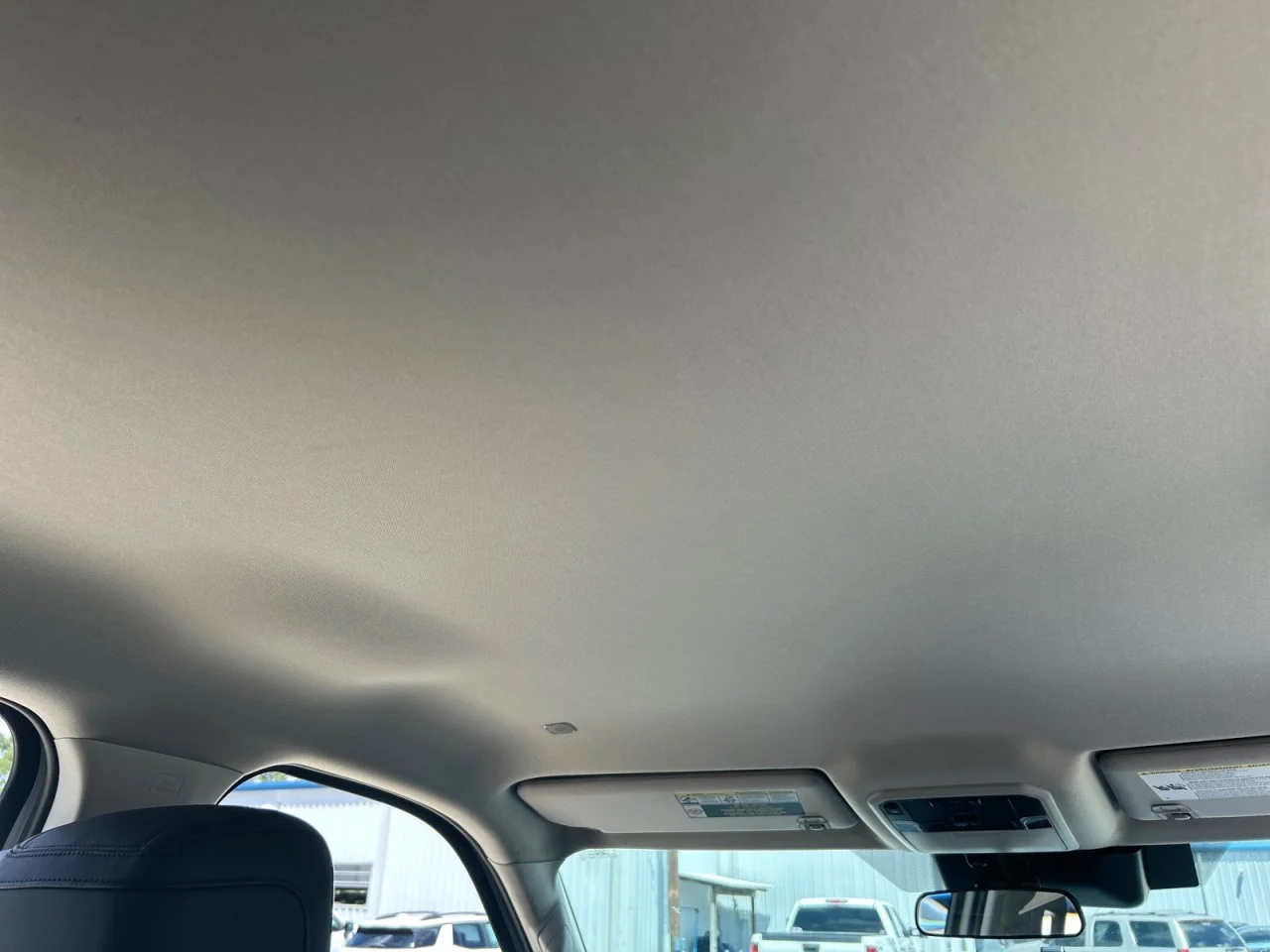Used 2023 White Toyota SR5 image 23