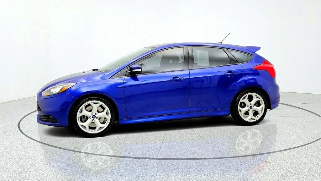 Used 2014 Performance Blue Ford ST Hatchback w/ ST2 Equipment Group & RECARO Sport Seats image 8